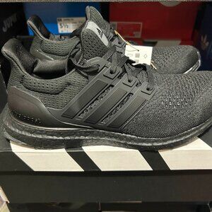 adidas Ultra Boost 1.0 DNA Triple Black